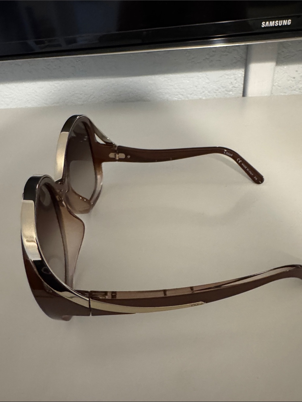 Chloe Oversized Brown Gradient Round Women's Sunglasses - Picture 3 of 5
